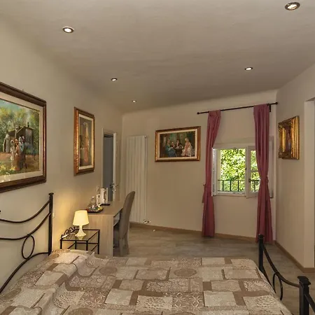 Art Gallery Bed and Breakfast